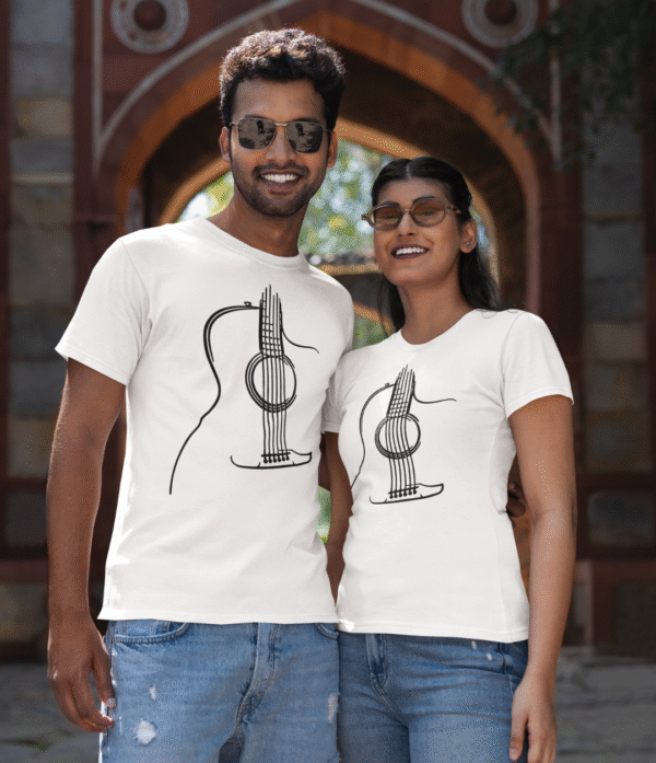 pareja guitarra grande Camiseta clásica unisex